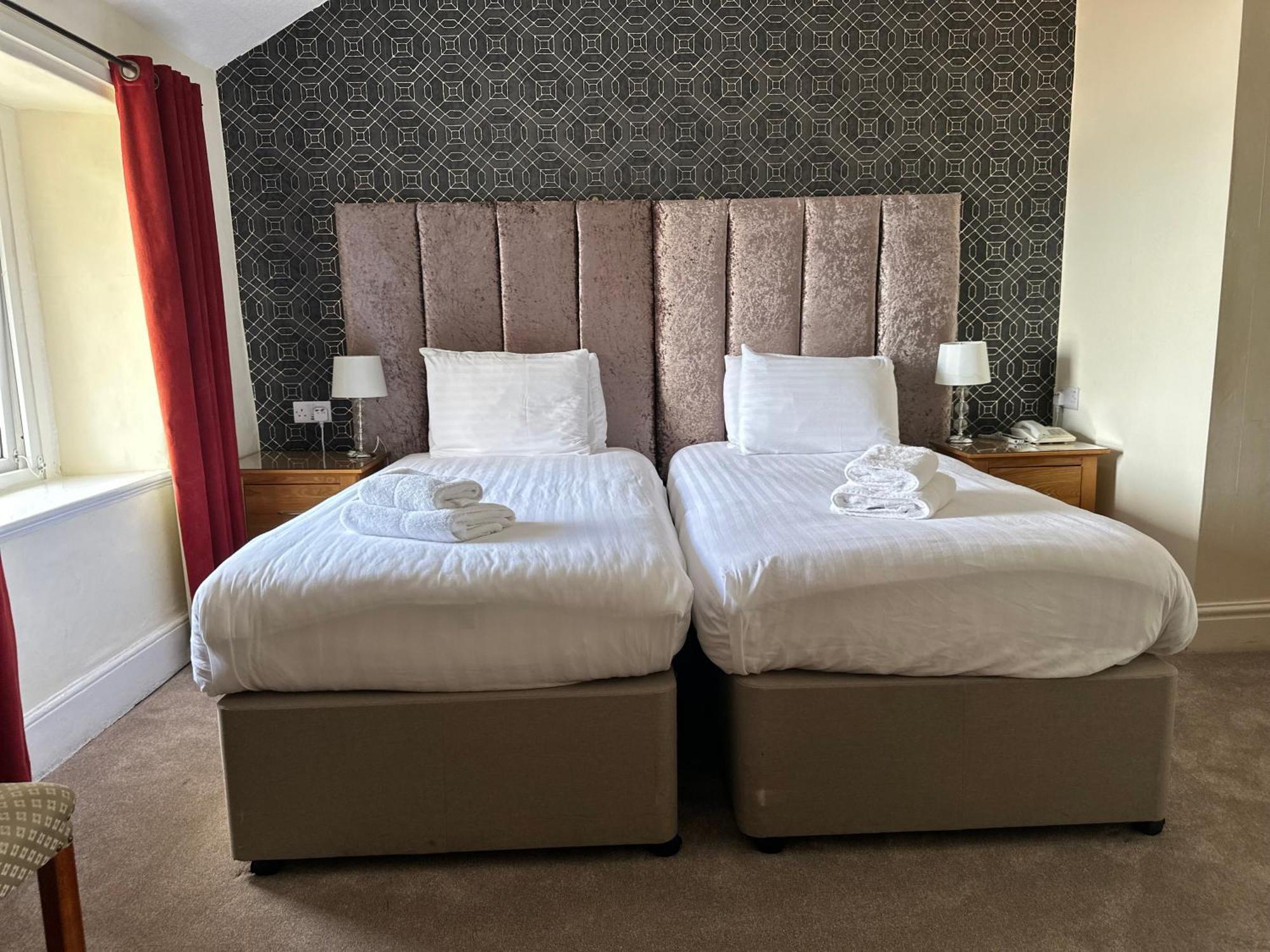Merrion 3*